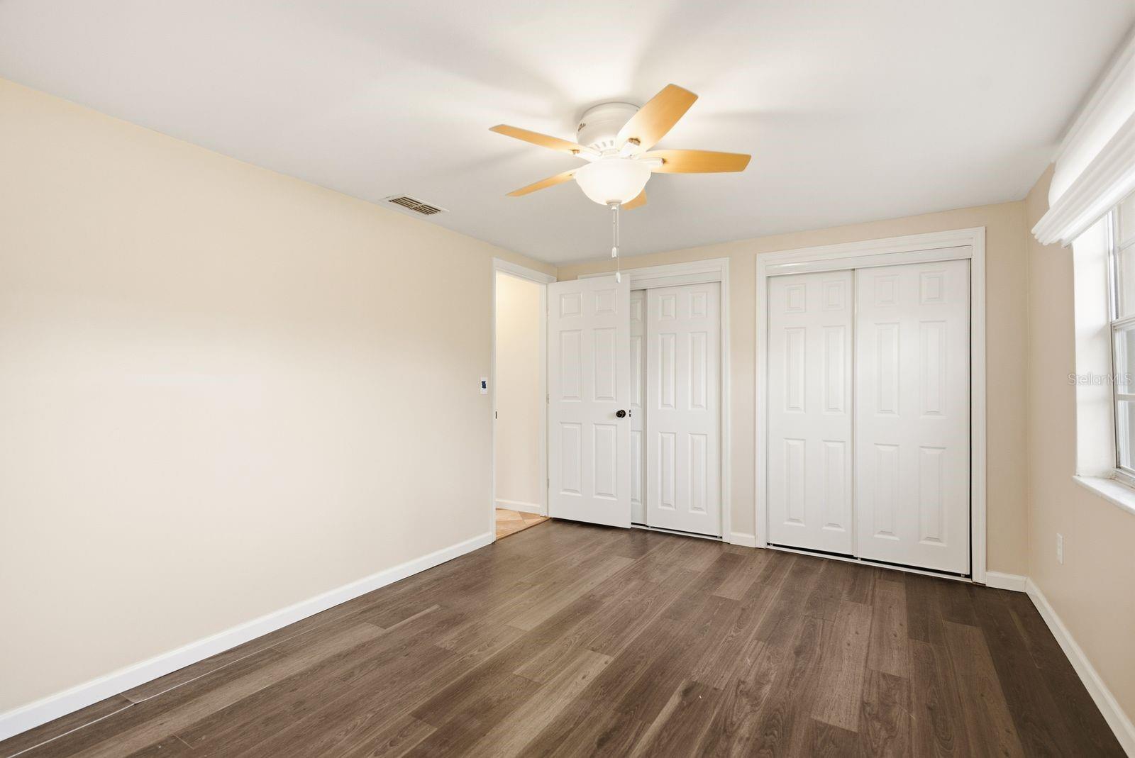BEACON SQUARE - Residential