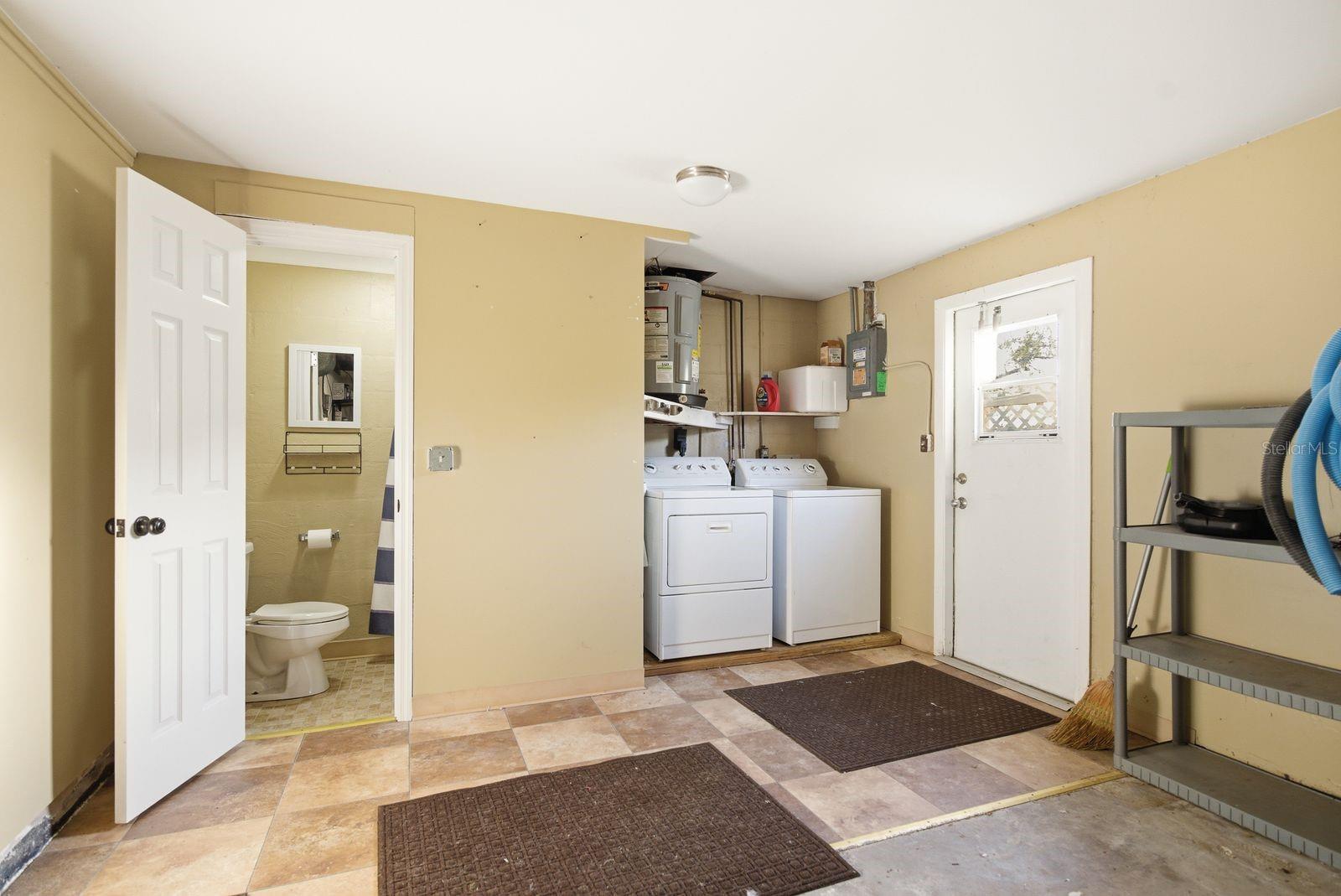 BEACON SQUARE - Residential
