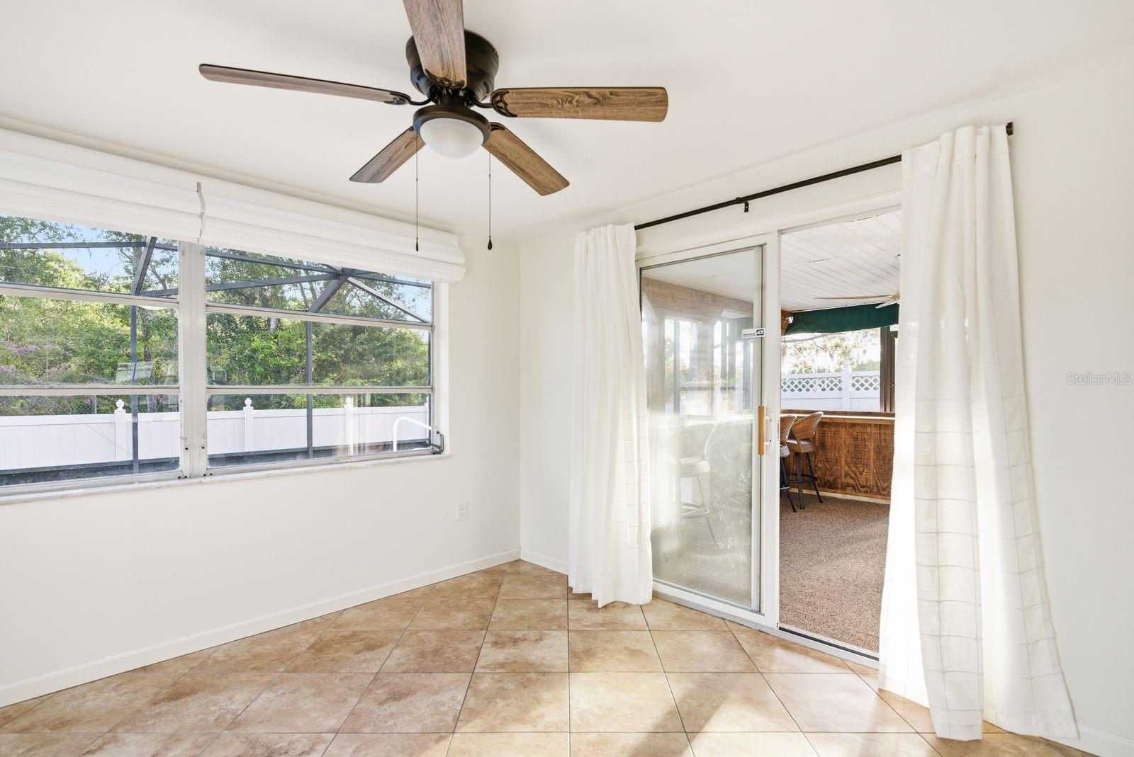 BEACON SQUARE - Residential