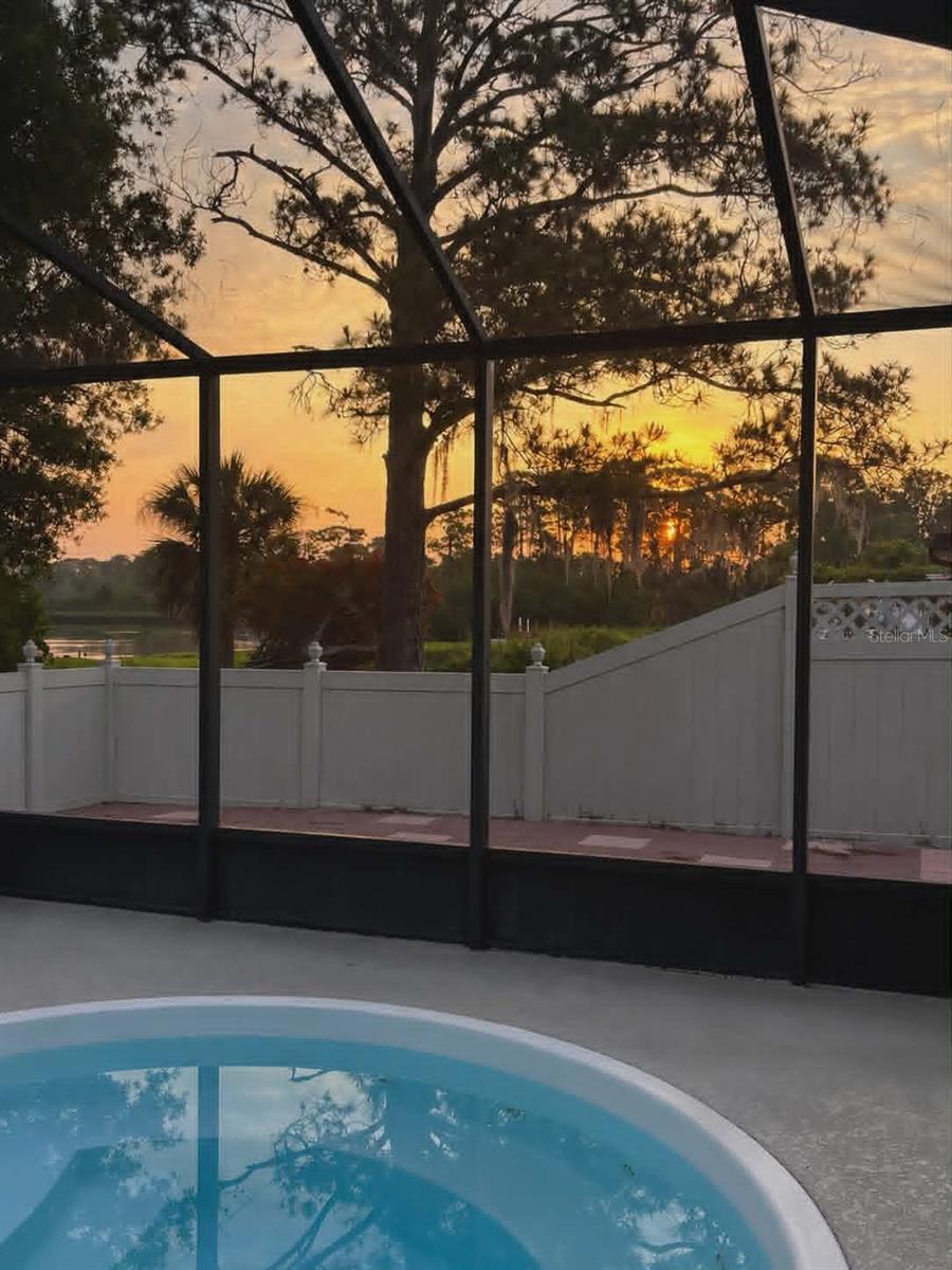 BEACON SQUARE - Residential