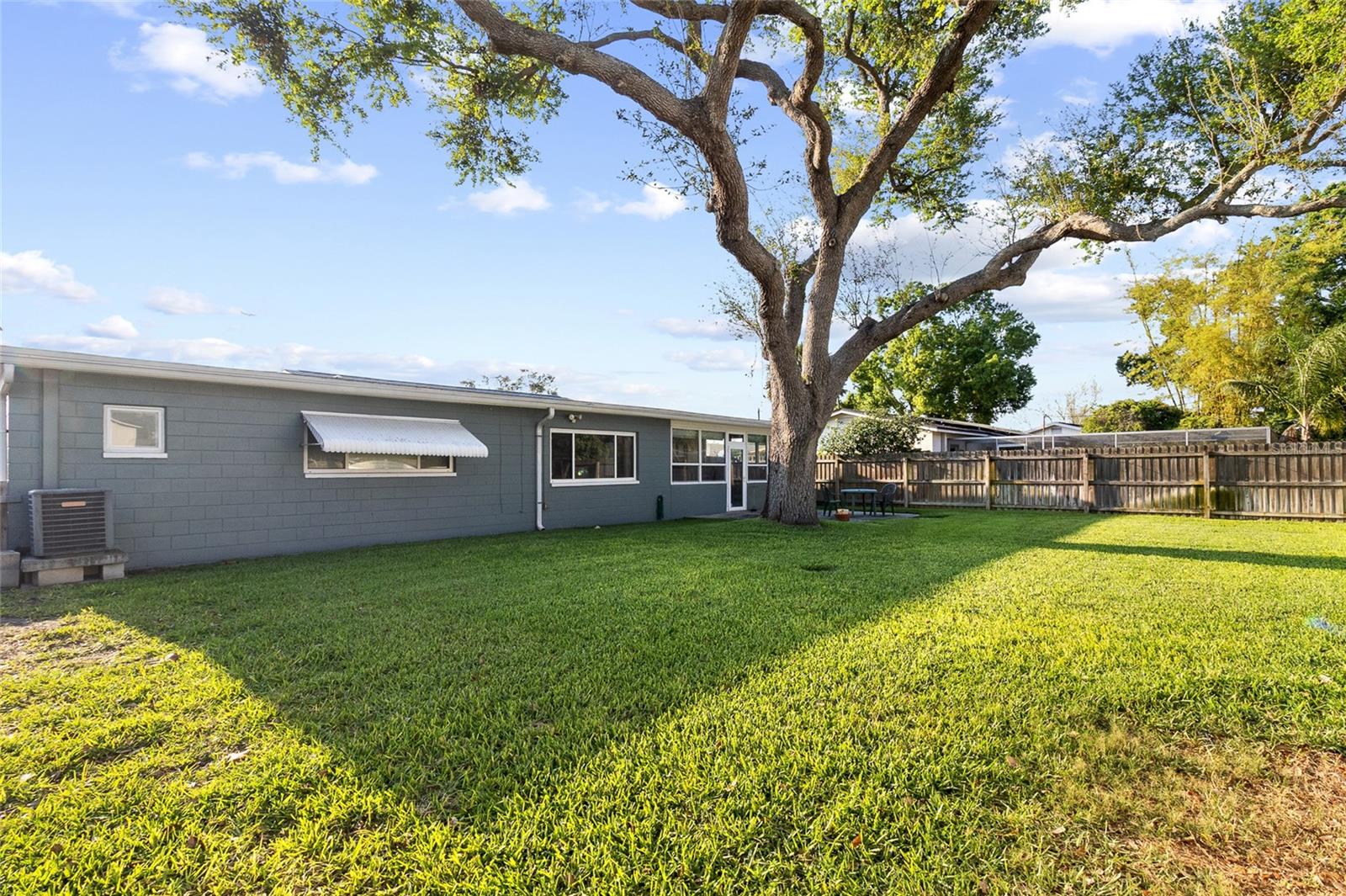 MEADOW LAWN - Residential