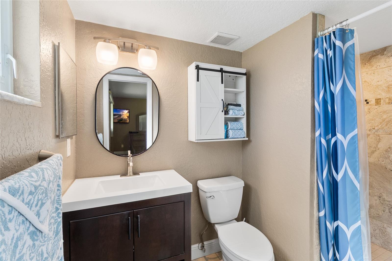 MEADOW LAWN - Residential