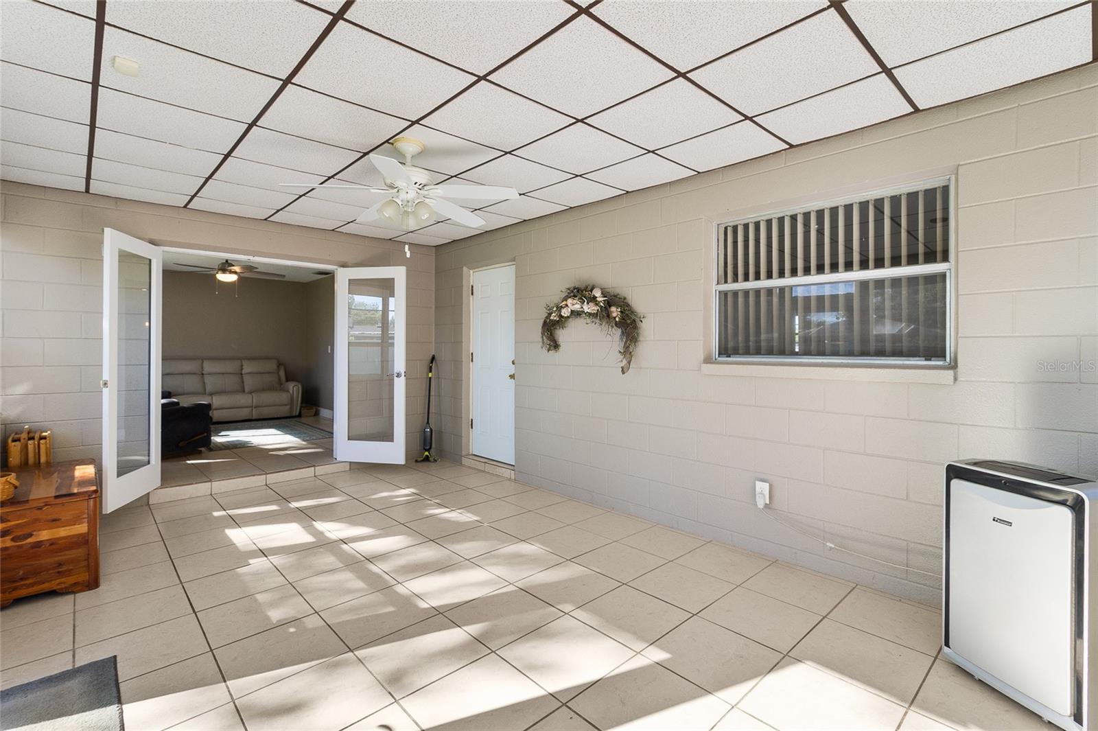 MEADOW LAWN - Residential