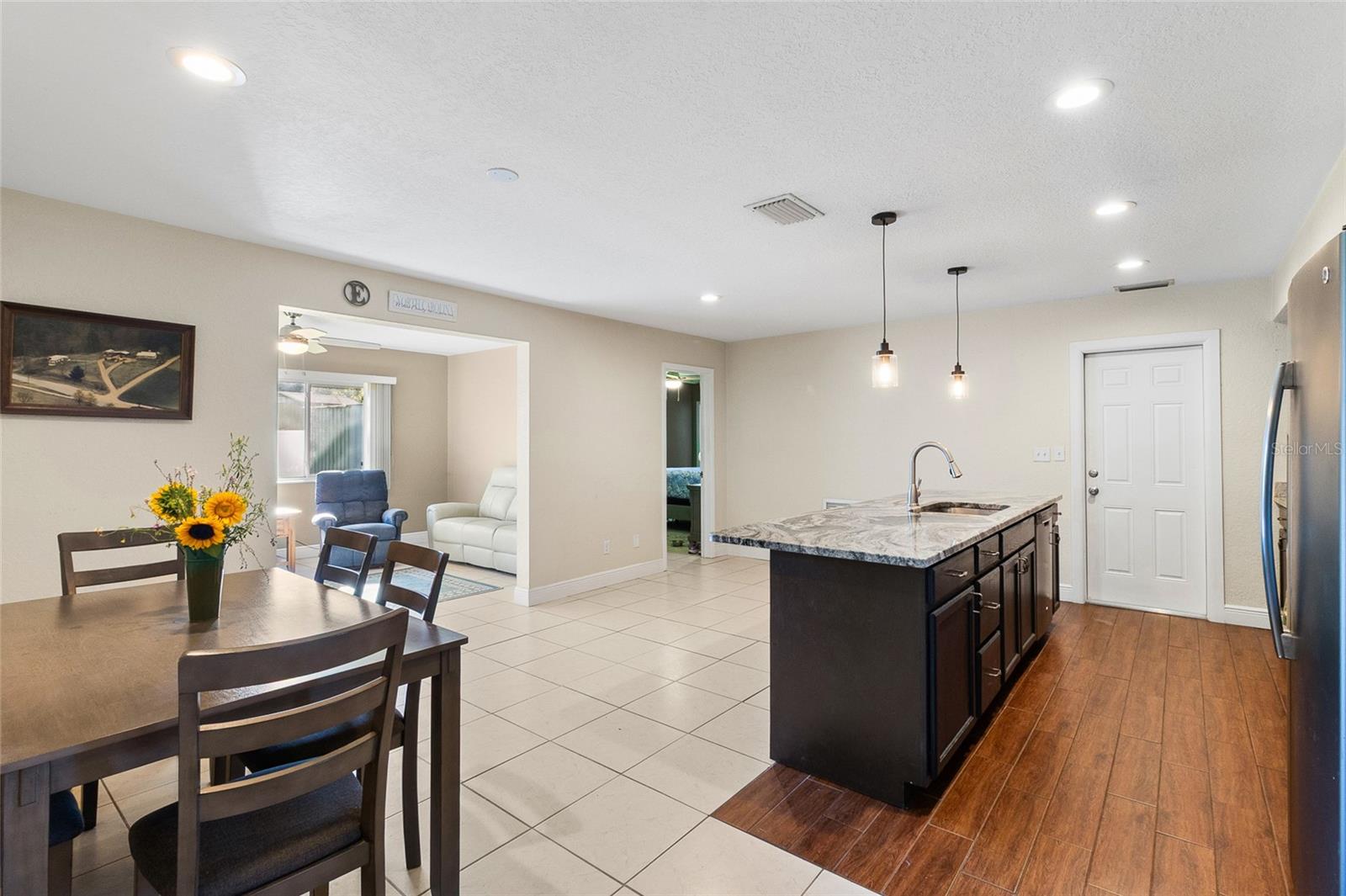 MEADOW LAWN - Residential