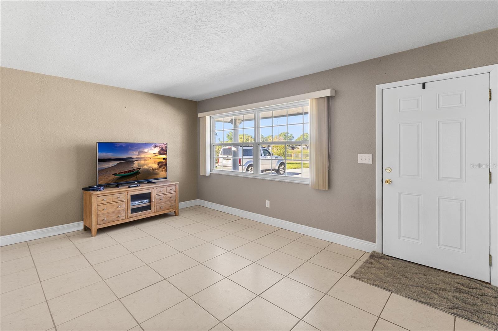 MEADOW LAWN - Residential