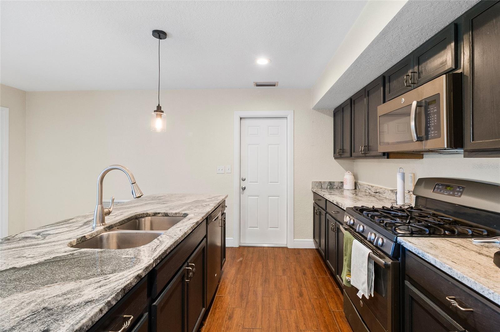 MEADOW LAWN - Residential