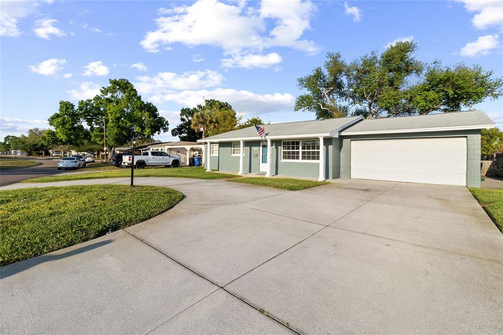 Photo of 7001 18th Street N, St Petersburg, FL 33702 (MLS # TB8494052)