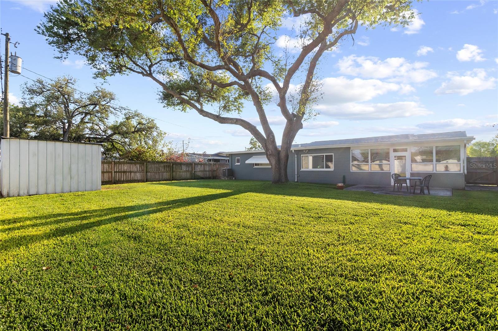 MEADOW LAWN - Residential