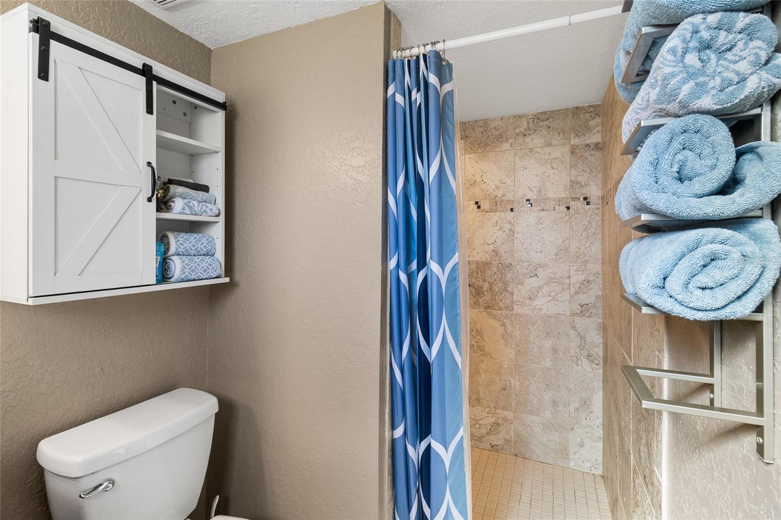 MEADOW LAWN - Residential