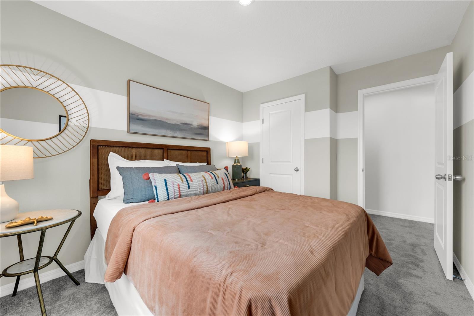 AVALON PARK TAVARES - Residential