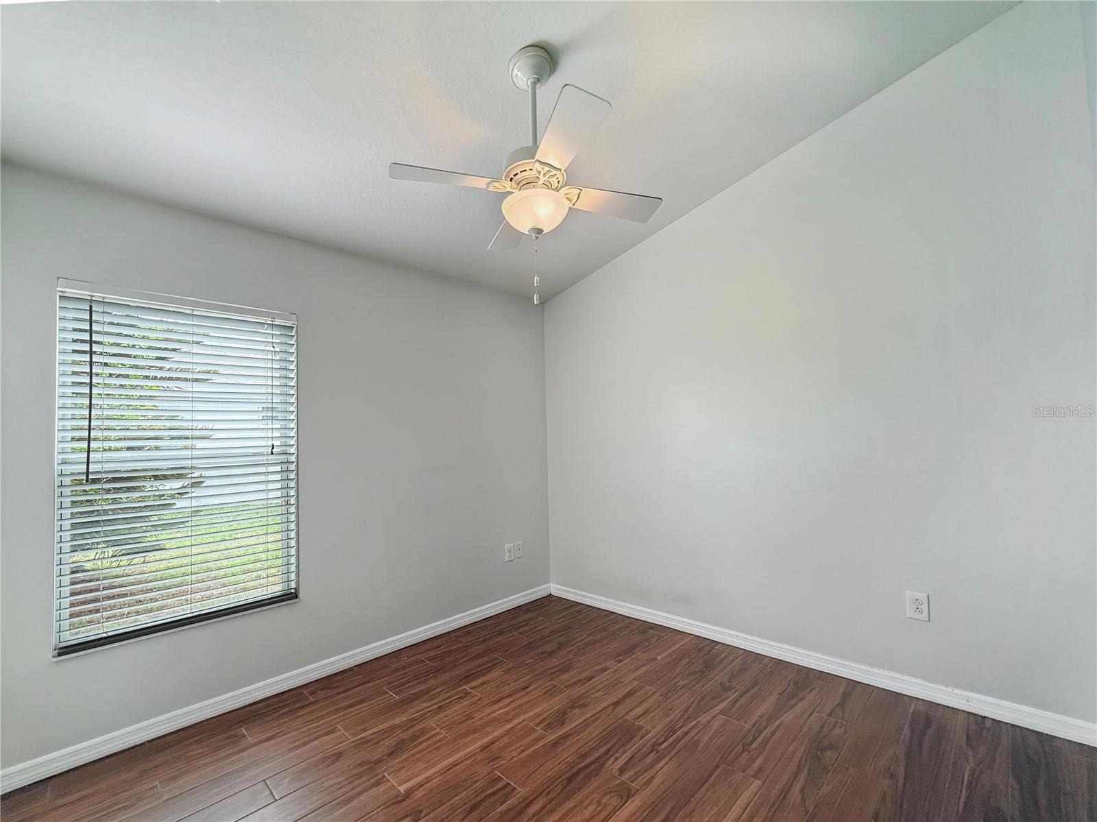 OAK CREEK - Residential