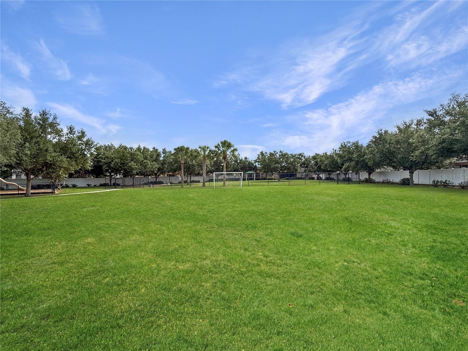 OAK CREEK - Residential