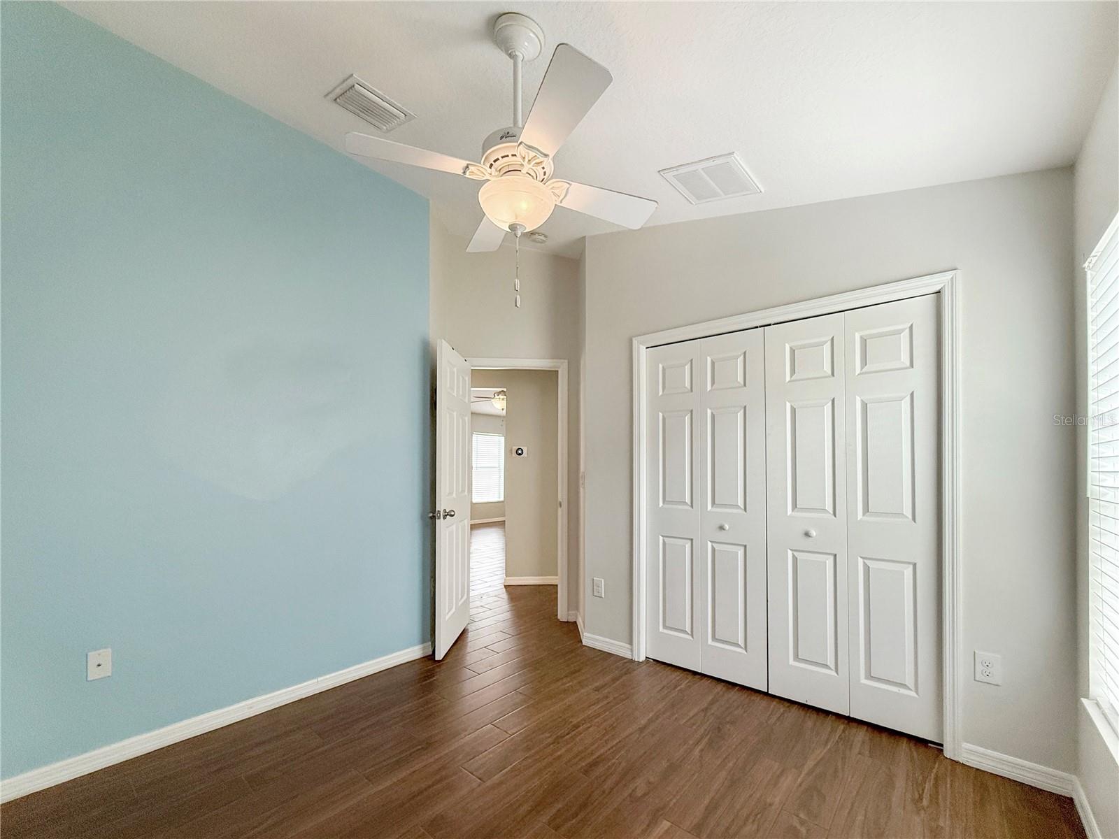 OAK CREEK - Residential