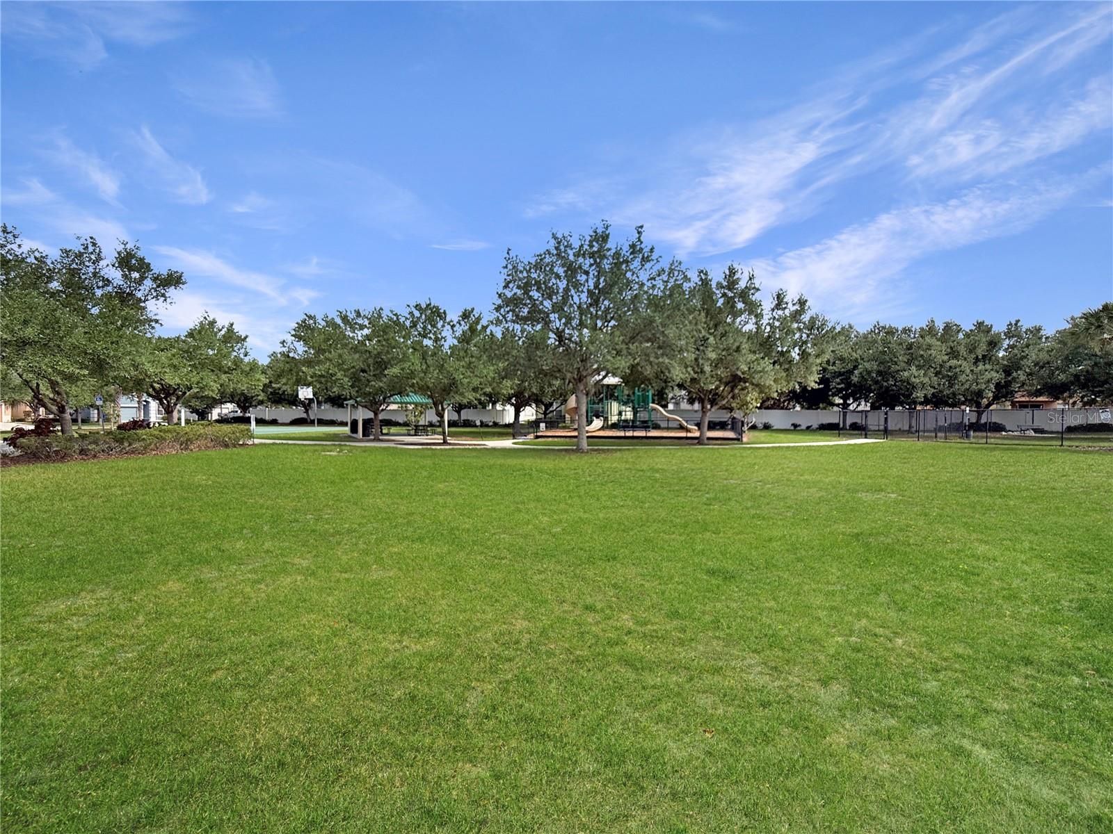 OAK CREEK - Residential