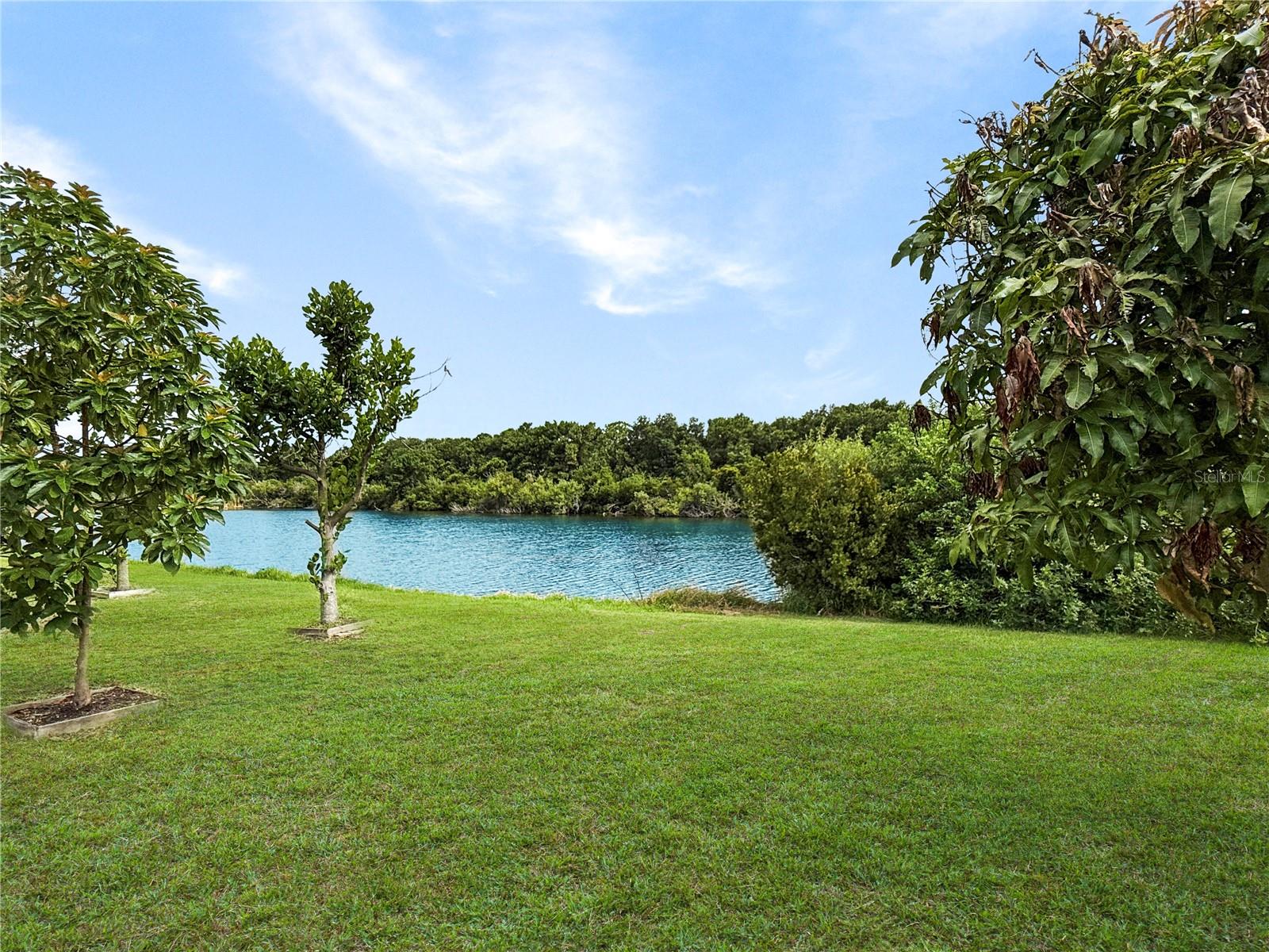 OAK CREEK - Residential