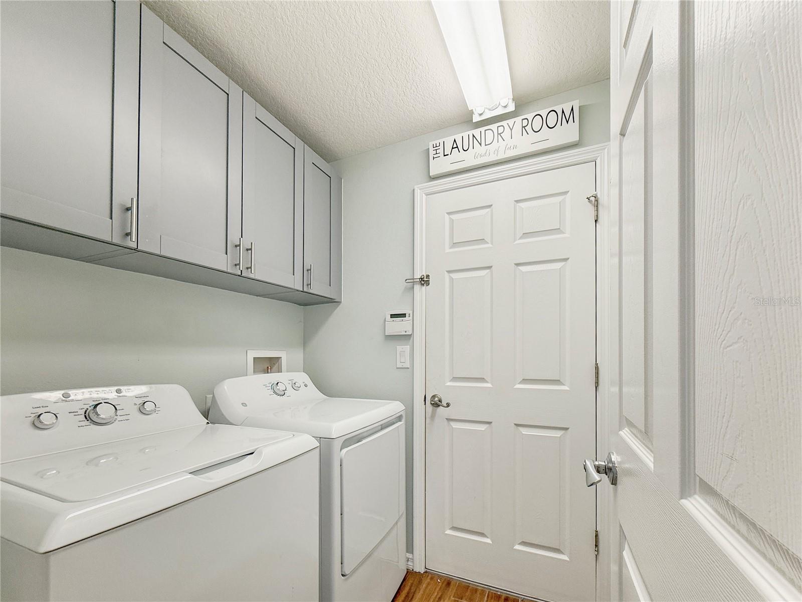 OAK CREEK - Residential