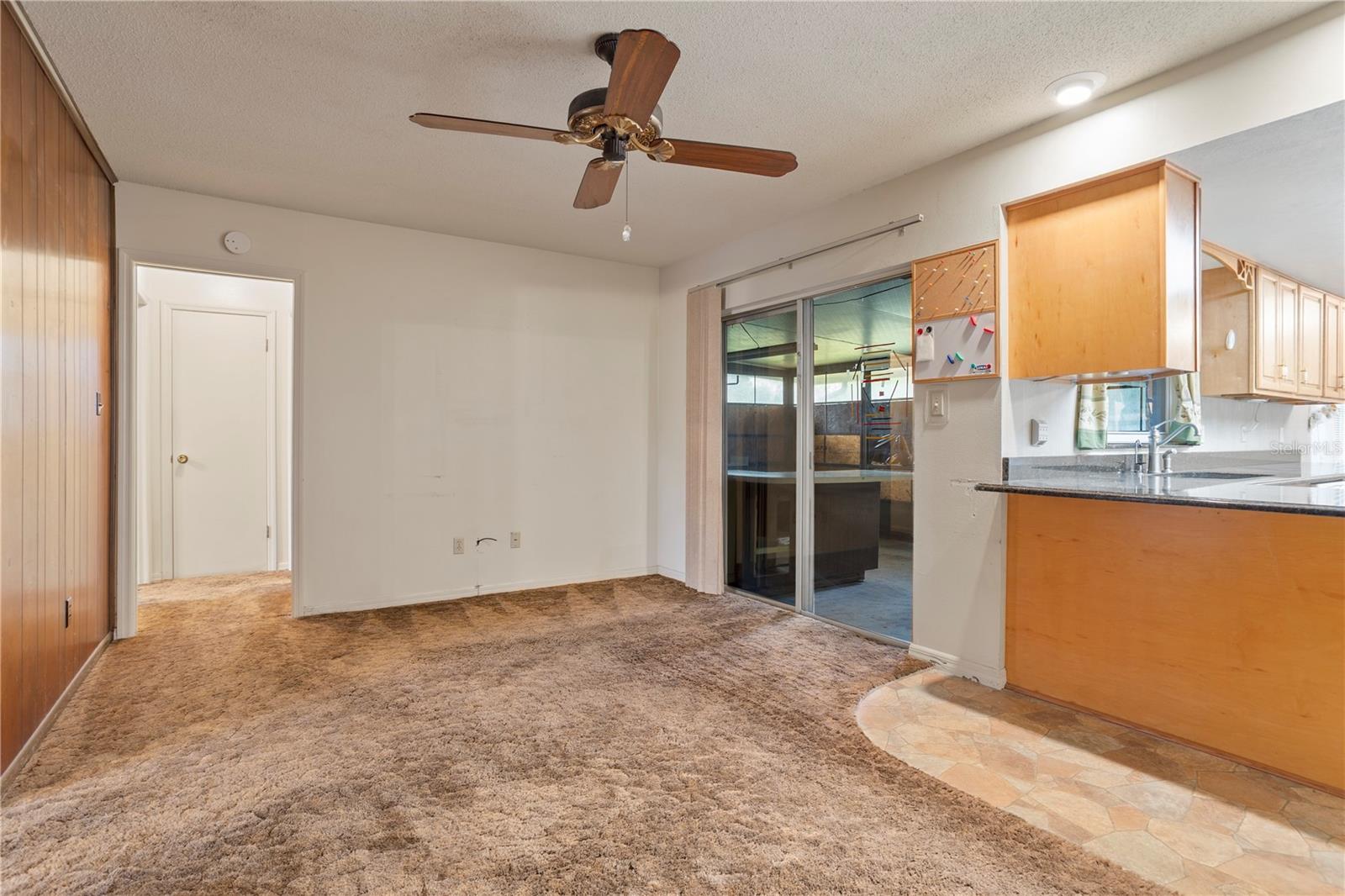 VILLAGE GREEN - Residential