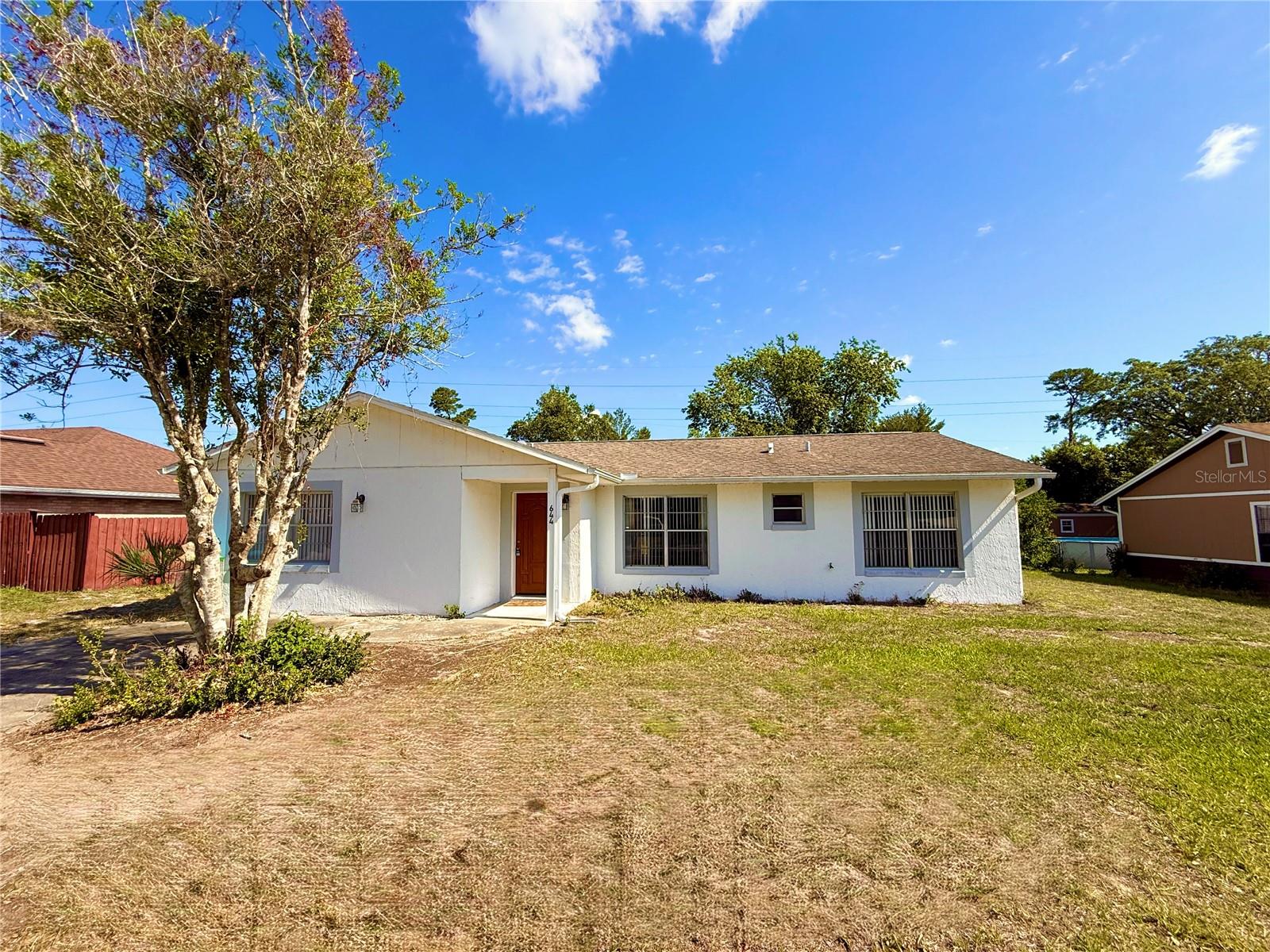 DELTONA LAKES UNIT 04 - Residential