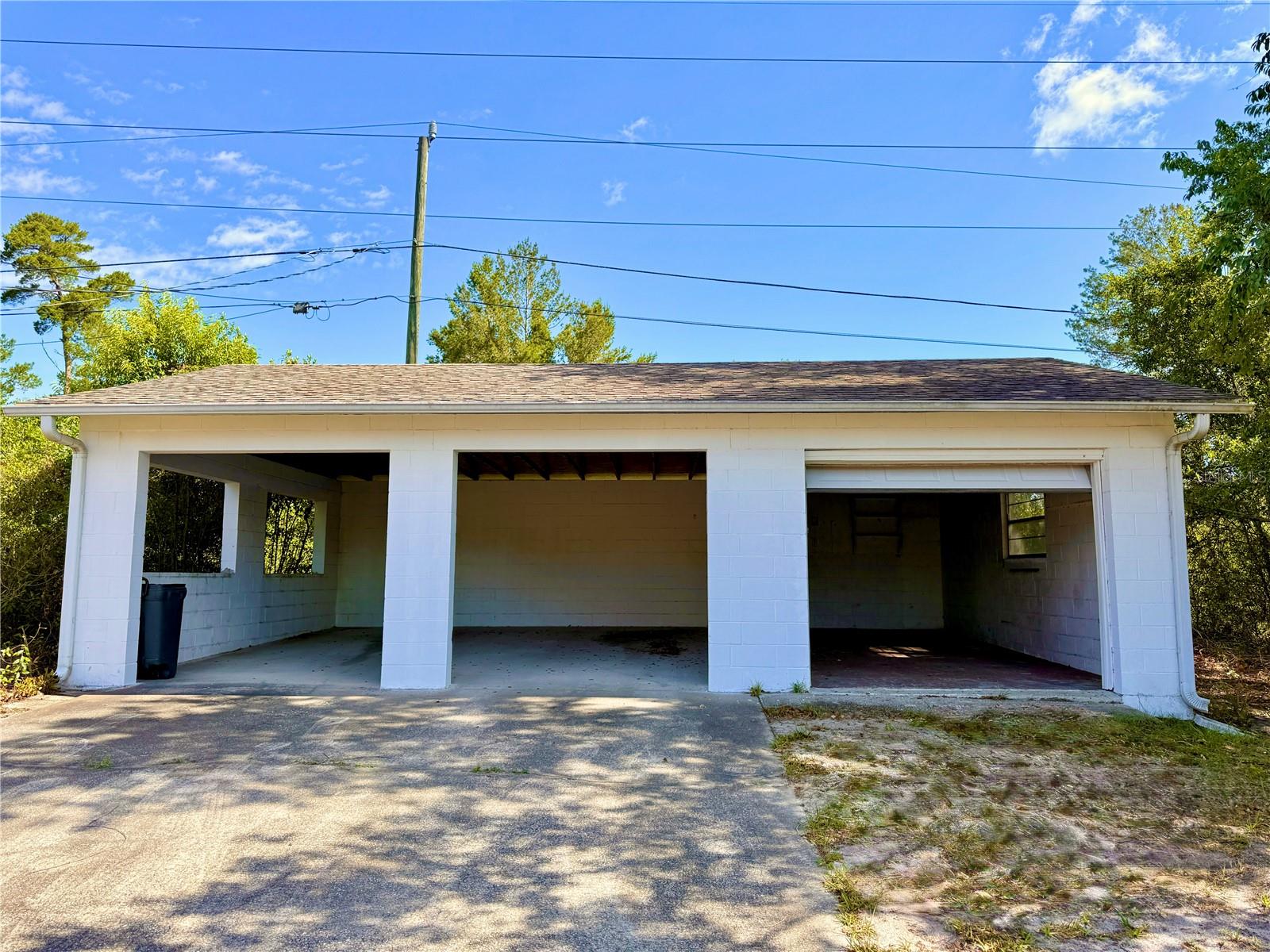DELTONA LAKES UNIT 04 - Residential