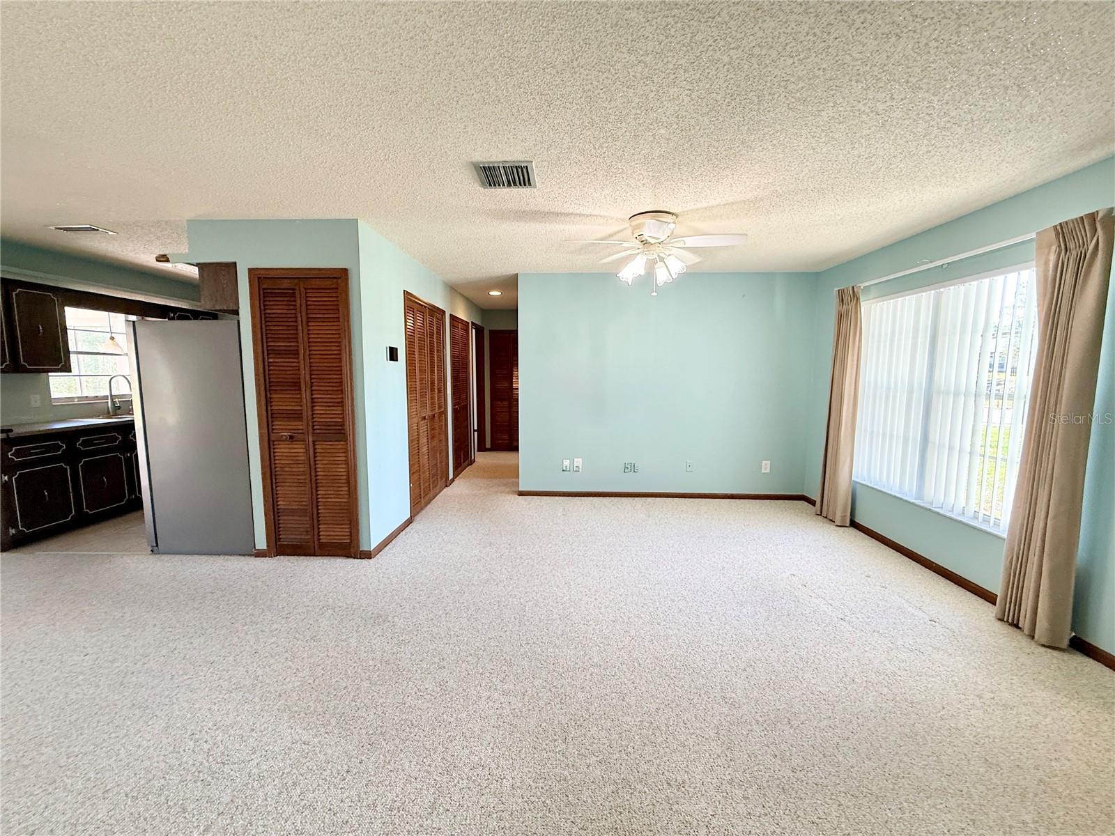 DELTONA LAKES UNIT 04 - Residential
