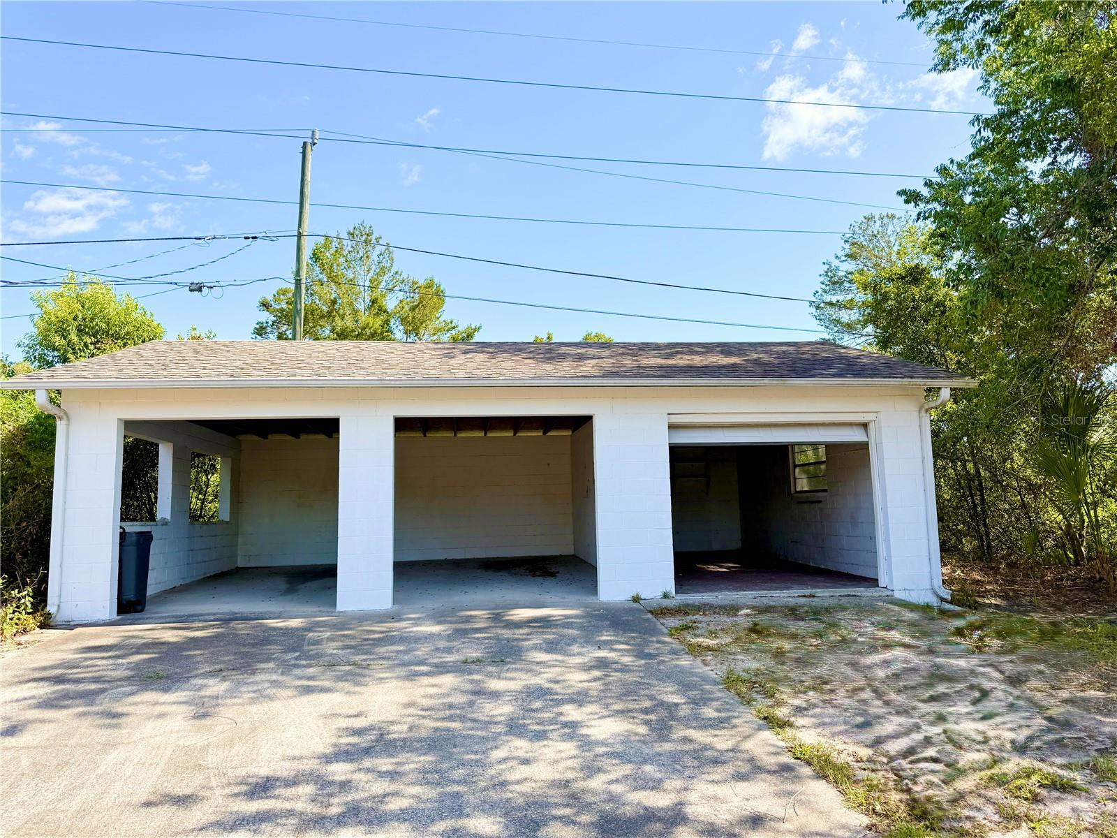 DELTONA LAKES UNIT 04 - Residential