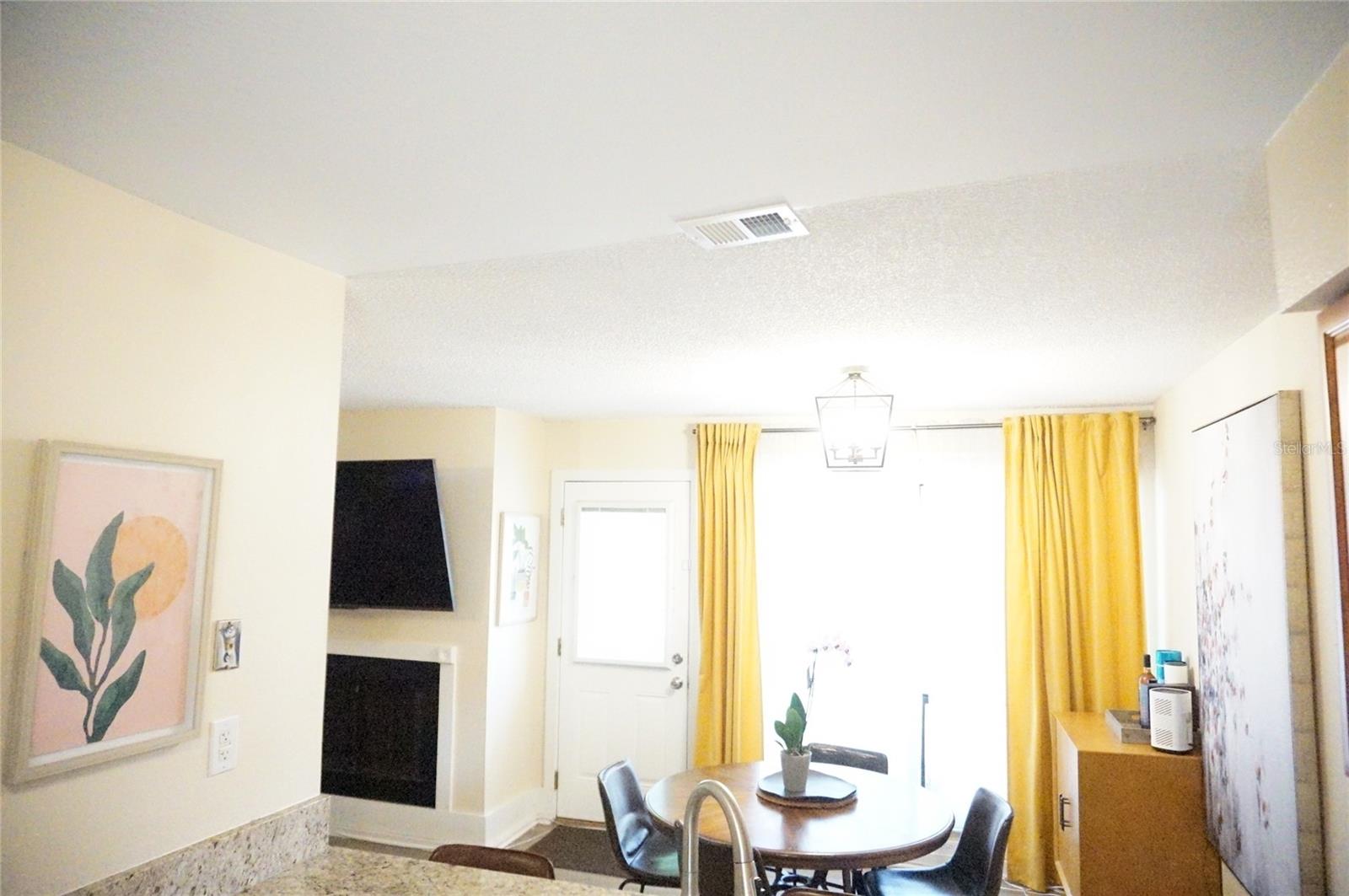 695 & 693 BELFLOWER PLACE
