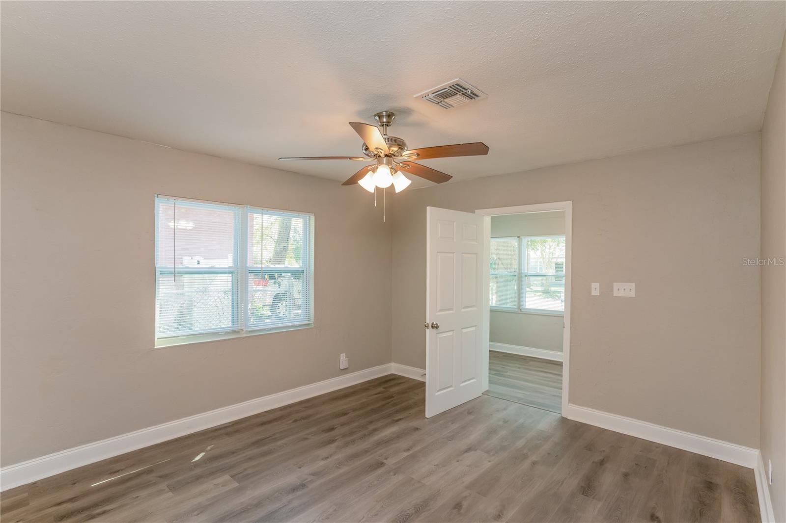 GREEN ACRES - Residential Lease