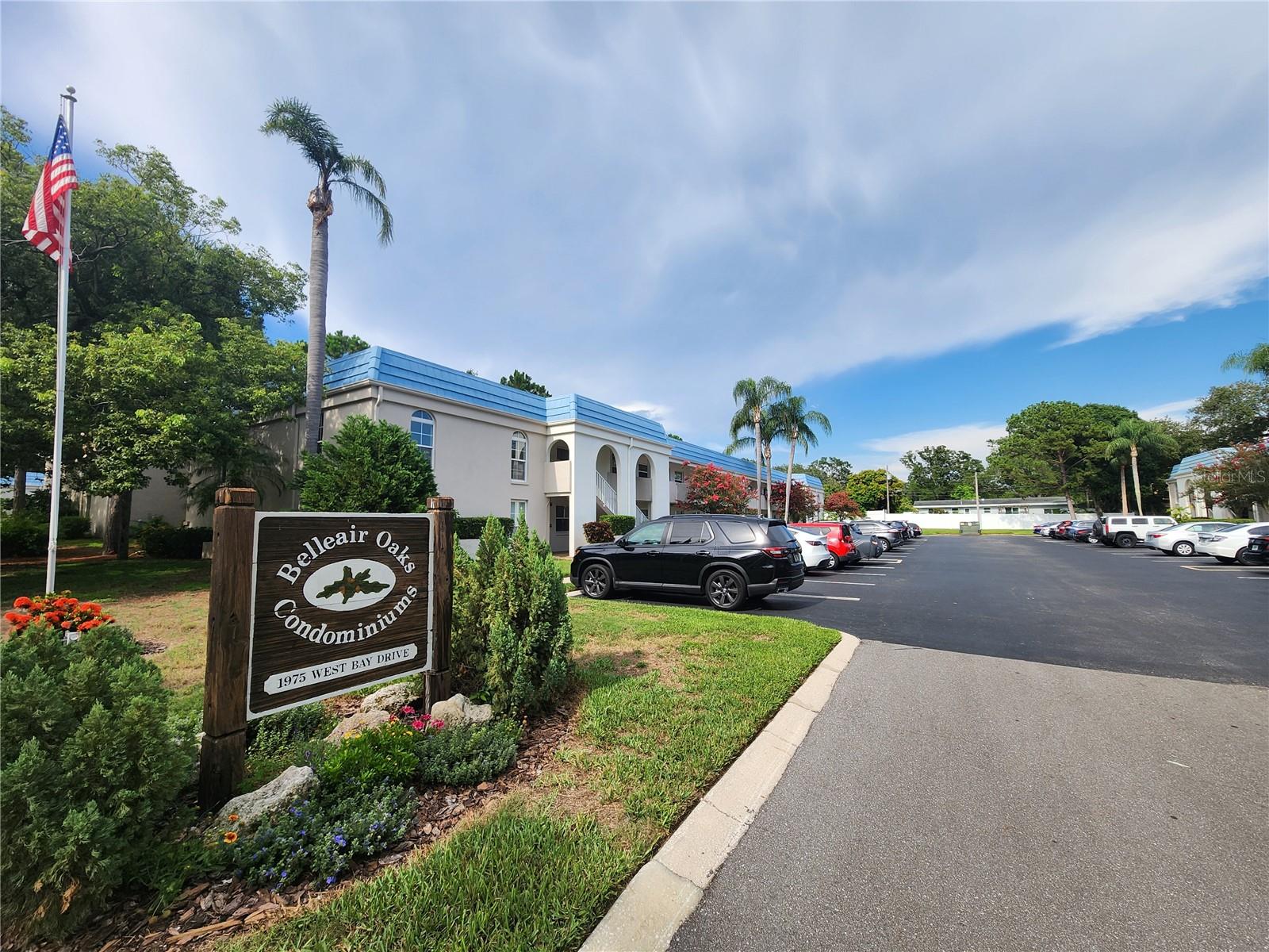 1975 W BAY DRIVE 304