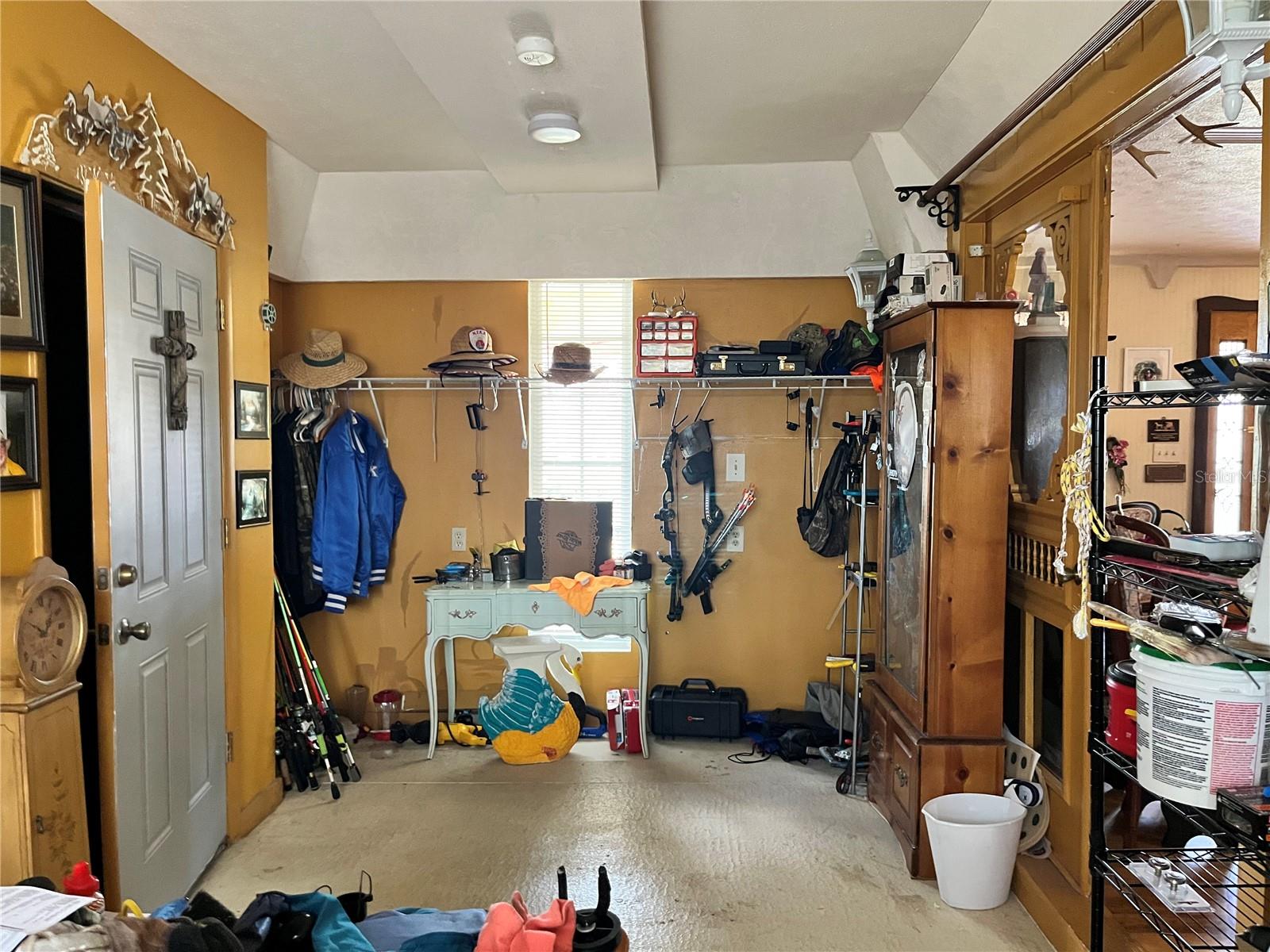 METES AND BOUNDS - Residential