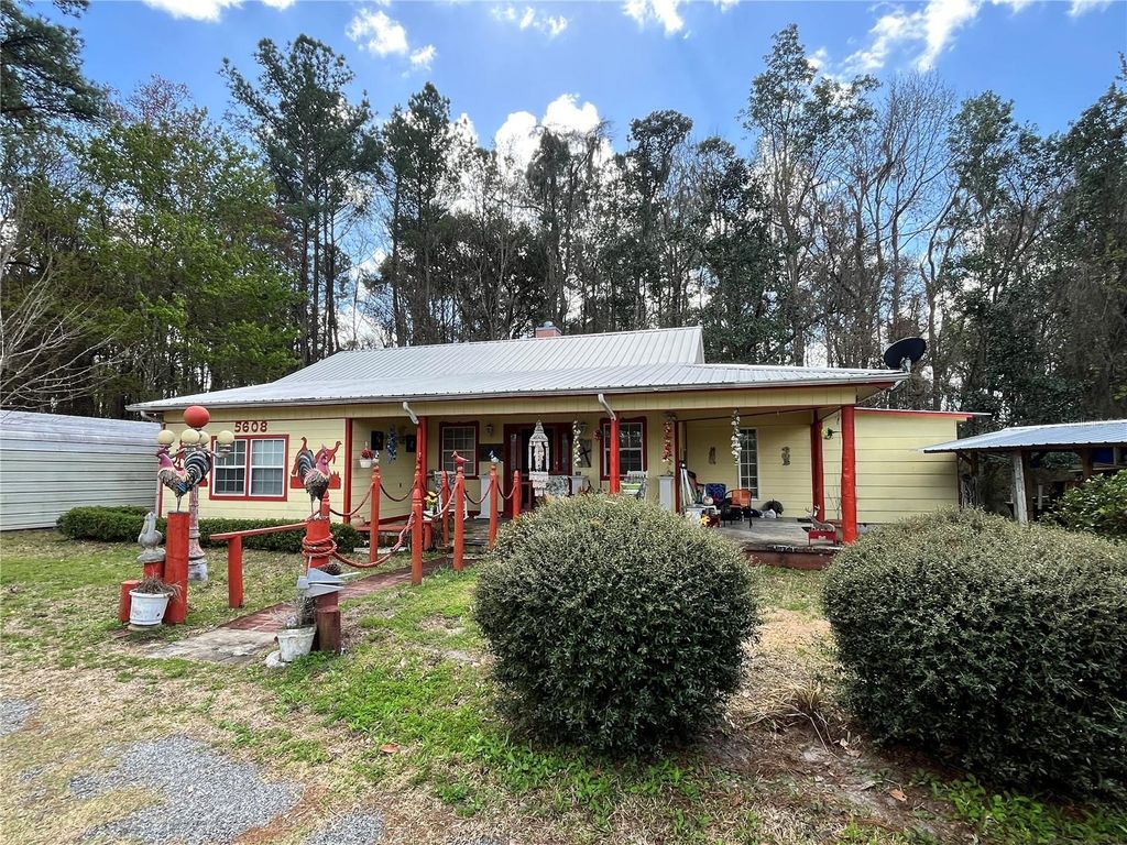 Photo of 5608 W County Road 240, Lake Butler, FL 32054 (MLS # GC538267)