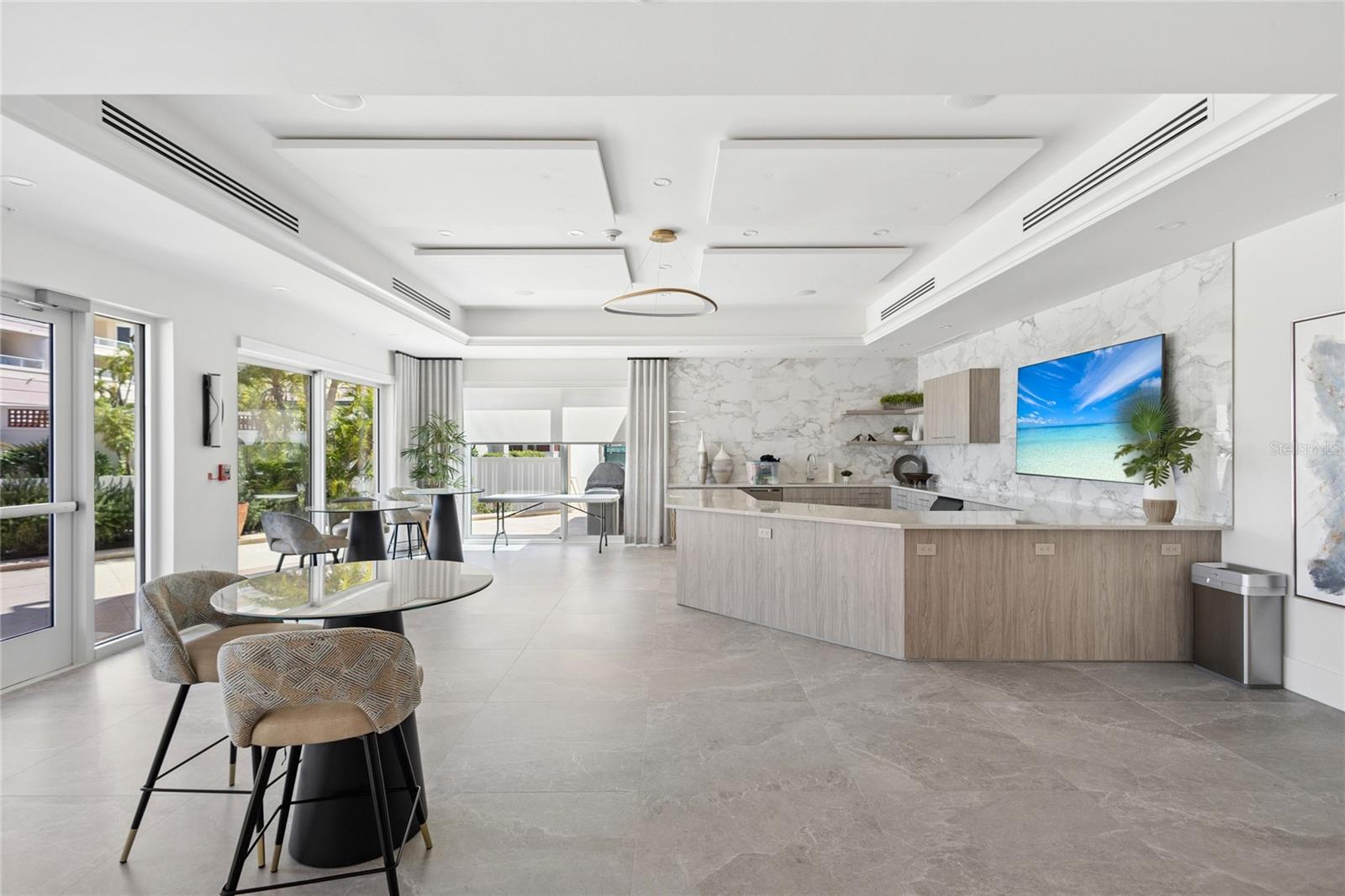 GRAND BAY 4 - Residential