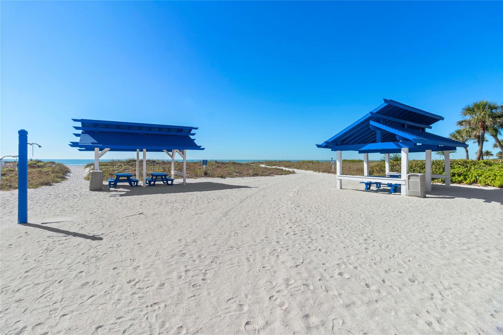 GRAND BAY 4 - Residential