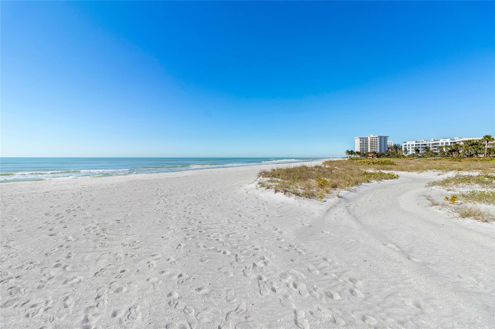 GRAND BAY 4 - Residential