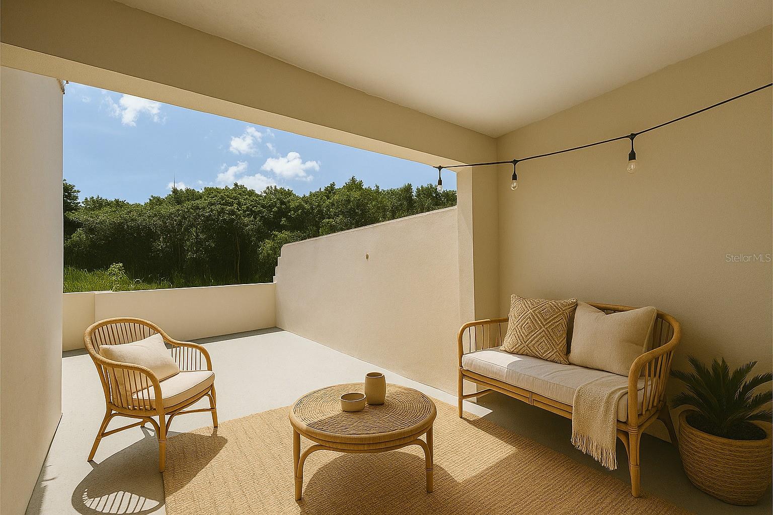 ALTURAS DEL PARQUE - Residential Lease