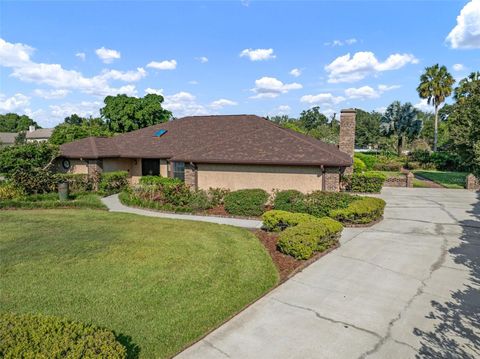 A home in VALRICO