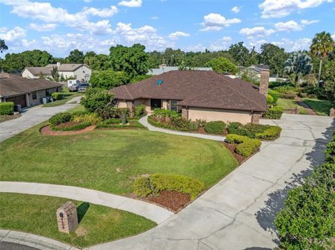 A home in VALRICO