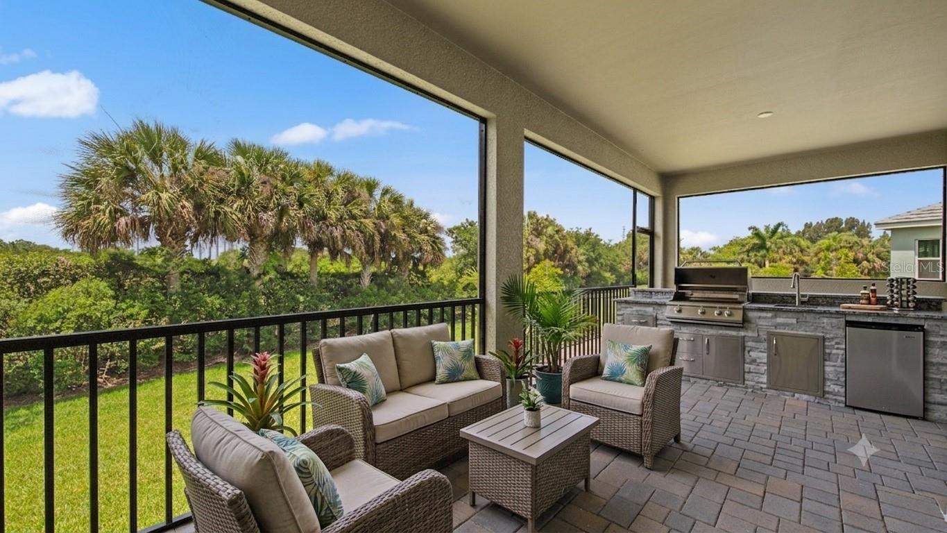11540 VERANDAH PALM COURT