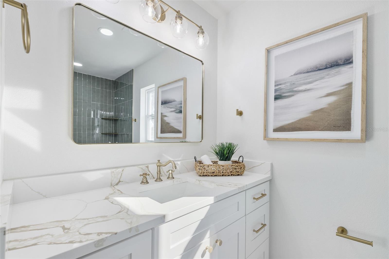 KEENE LAKE MANOR - Residential