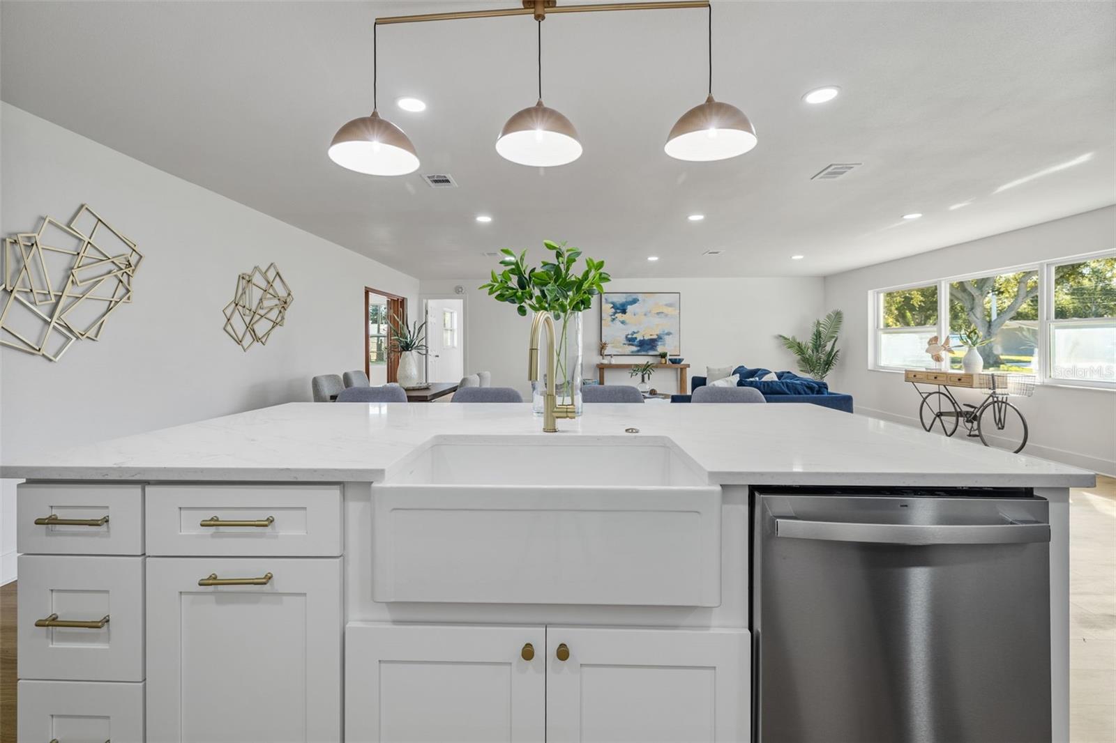 KEENE LAKE MANOR - Residential