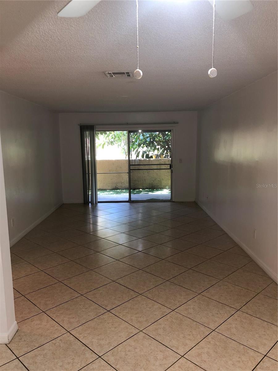 OXFORD SQUARE CONDO - Residential Lease