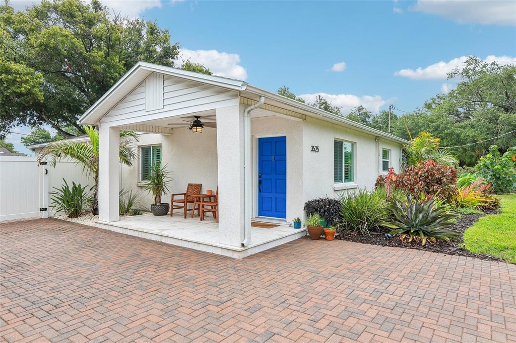 Photo of 3525 W Paul Avenue, Tampa, FL 33611 (MLS # TB8533476)