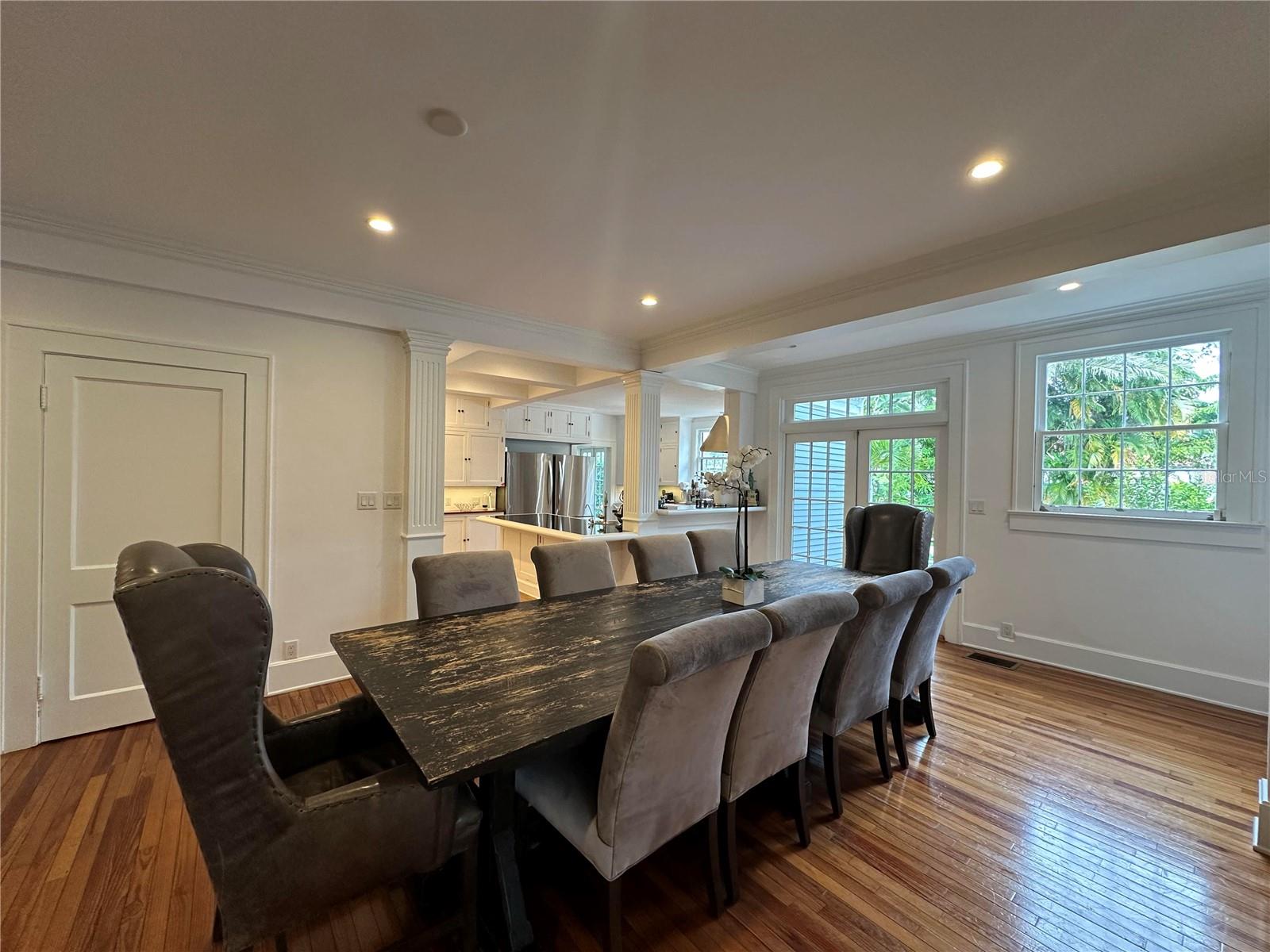 HARBOR OAKS - Residential