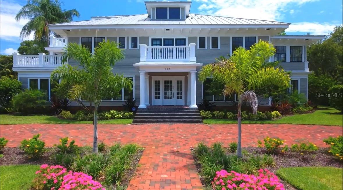 HARBOR OAKS - Residential