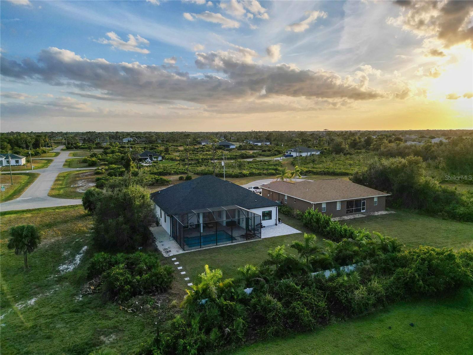 ROTONDA SANDS - Residential