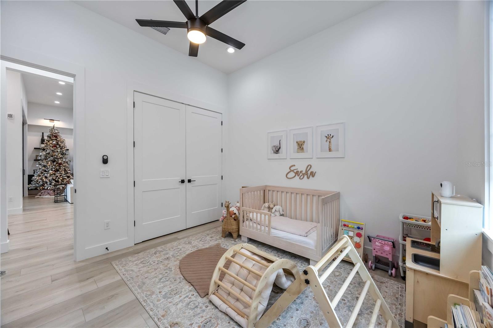 ROTONDA SANDS - Residential