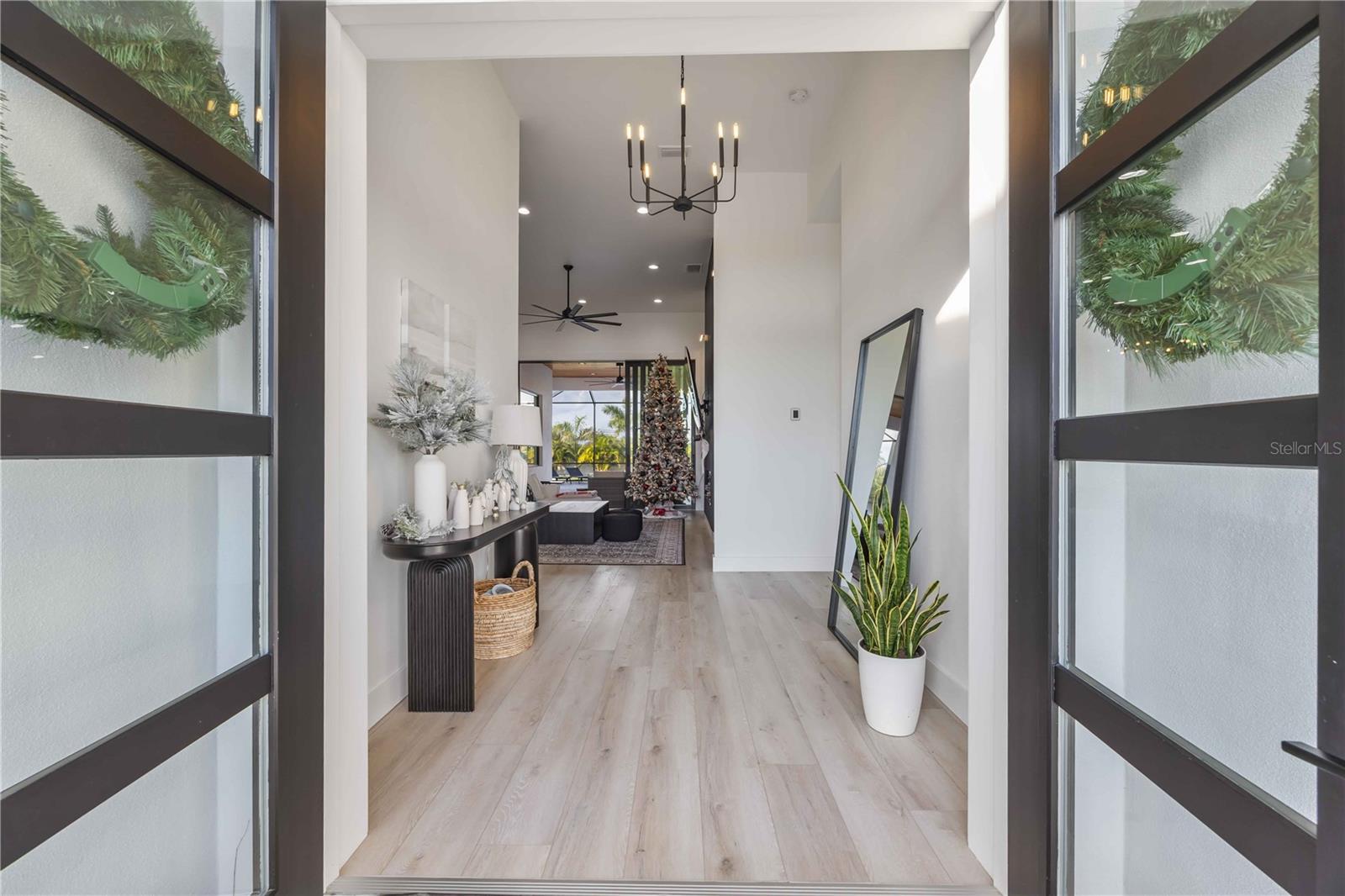 ROTONDA SANDS - Residential