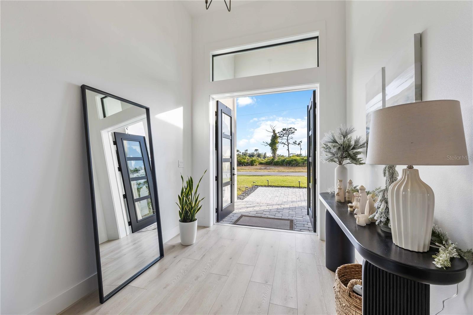 ROTONDA SANDS - Residential