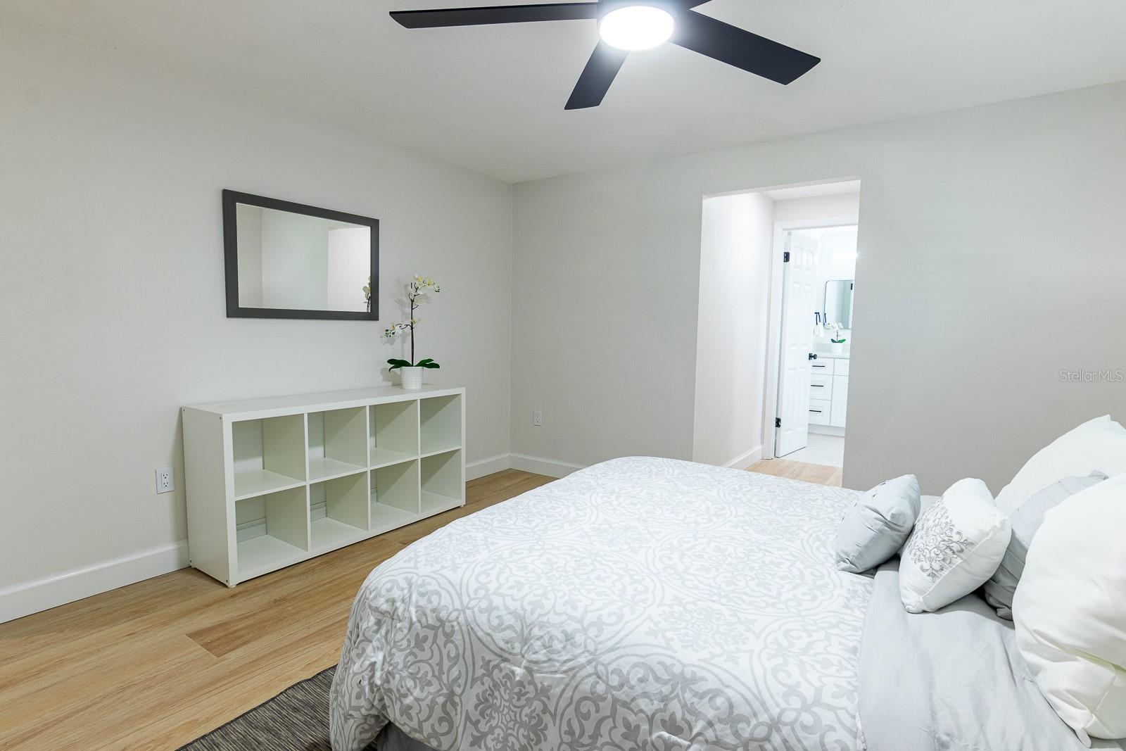 TUXEDO PARK - Residential