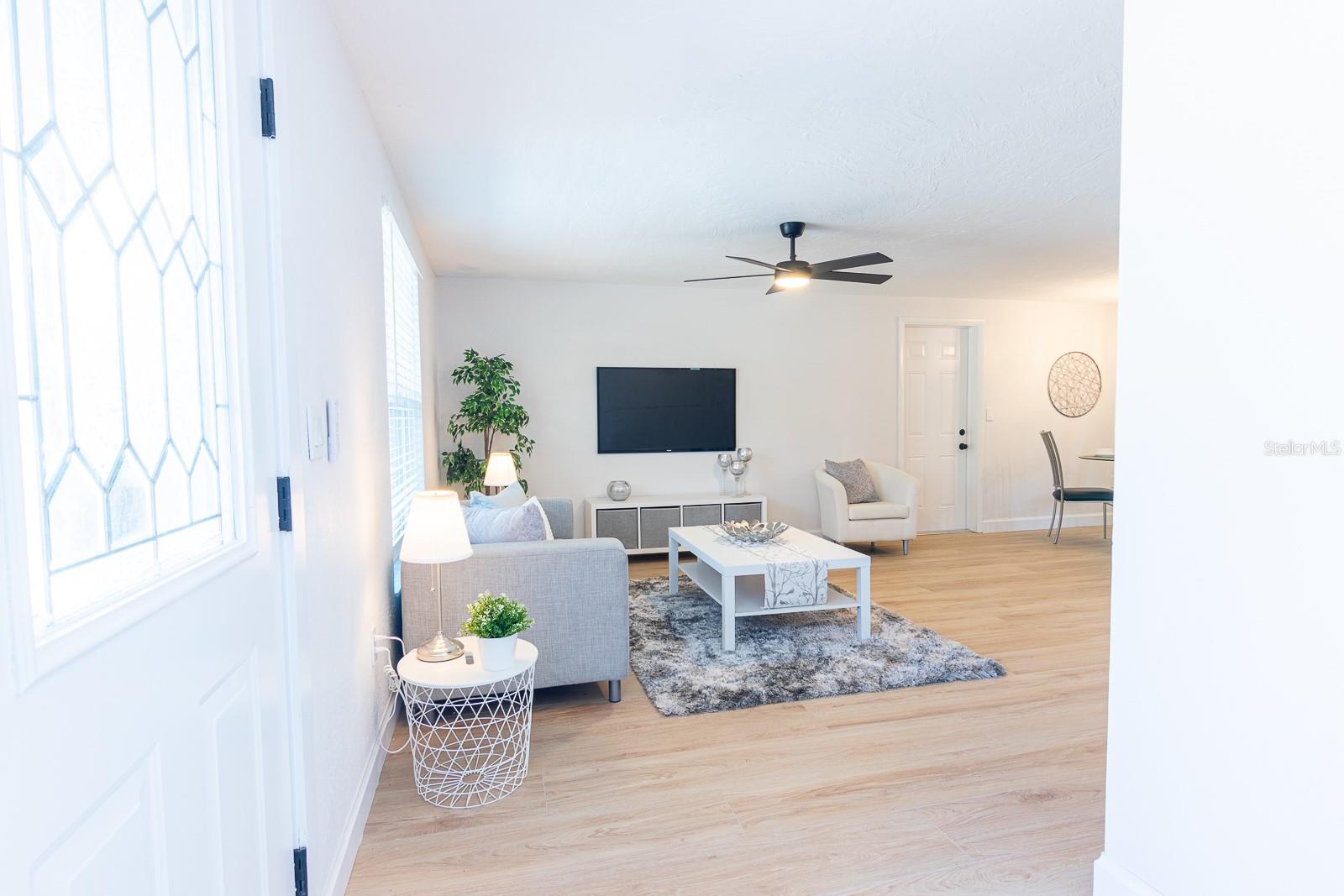 420 ARCHIBALD AVENUE, SARASOTA, FL, 34243 4 420 ARCHIBALD AVENUE