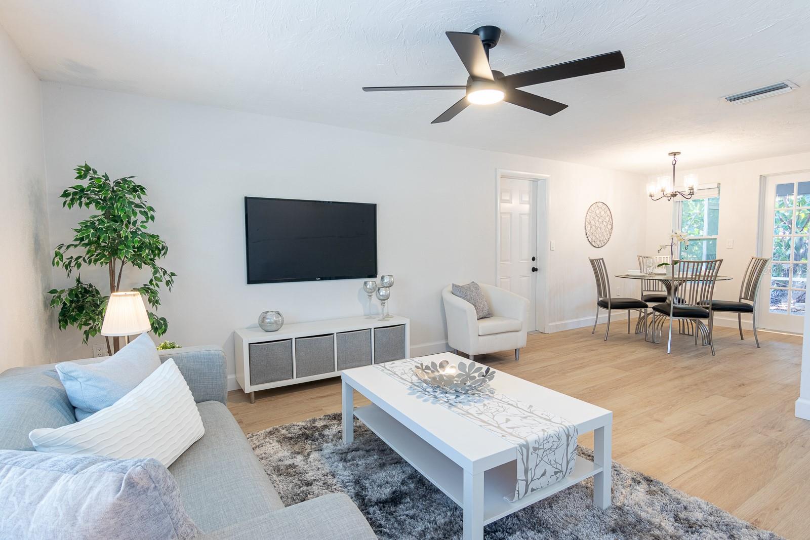 TUXEDO PARK - Residential